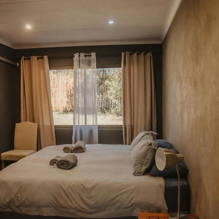 Апартаменти Wilgeboomsdrift Safaris Модімолле Екстер'єр фото
